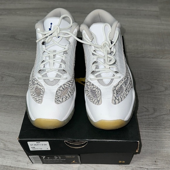 Nike Air Jordan 11 Retro Low IE BG “Cobalt” - Picture 2 of 7